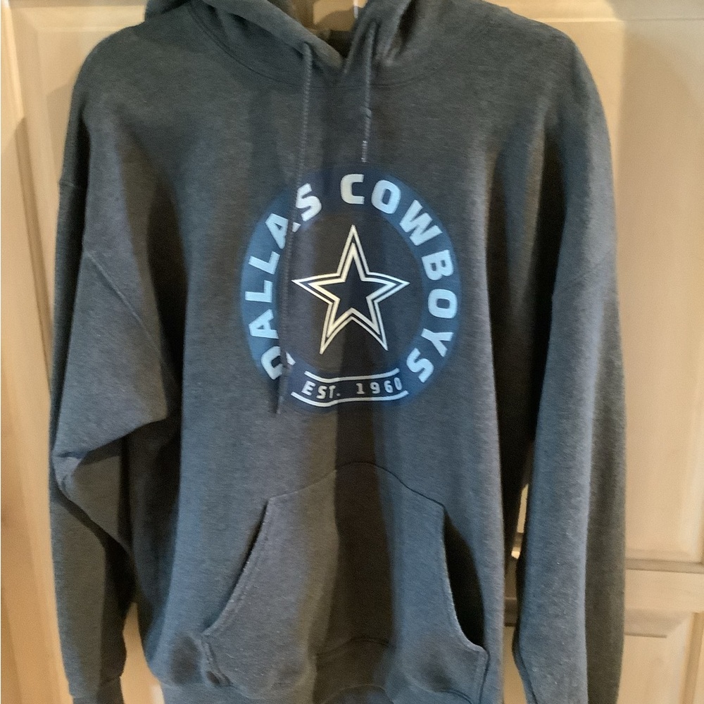 Dallas Cowboys hoodie. Good used shape.